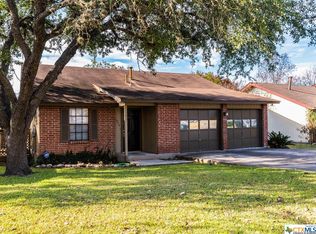 1910 Castle Gate Cir, San Marcos, TX 78666