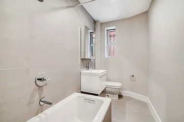 Rented by Akelius Real Estate Management