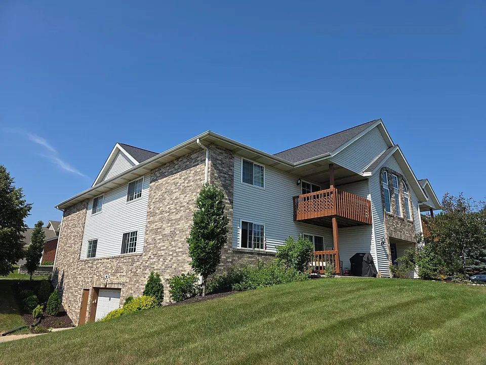 652 Westfield Way
