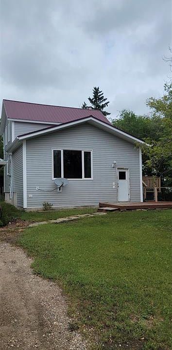 1st image of 708 Qu'appelle AVENUE