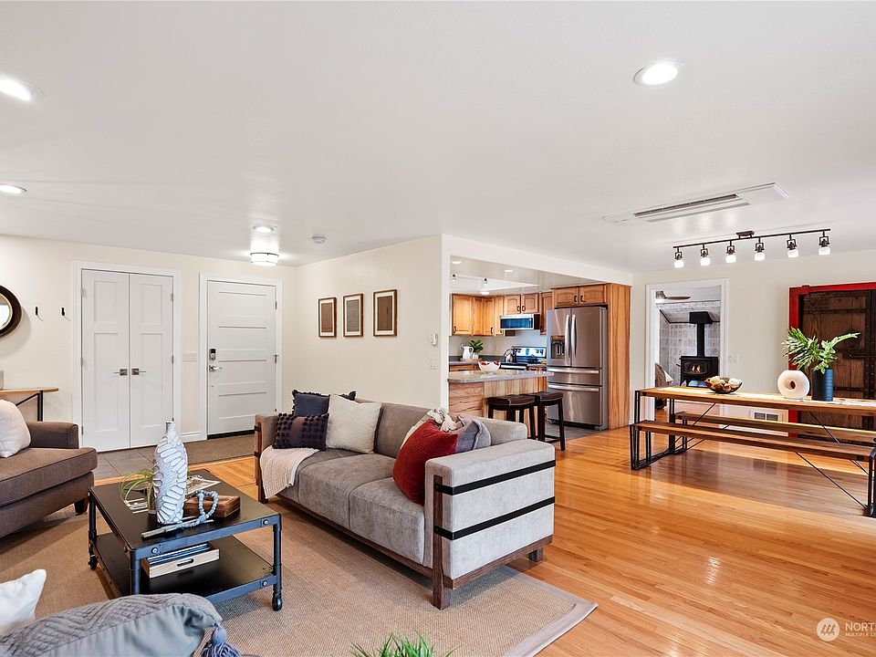 6803 NE 204th Street, Kenmore, WA 98028 Zillow