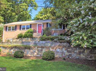 6503 Brookes Hill Ct, Bethesda, MD 20816