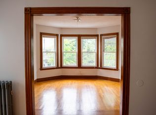 697-699 Elm St #2, New Haven, CT 06511