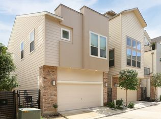 3831 Harry Wurzbach Rd #17, San Antonio, TX 78209