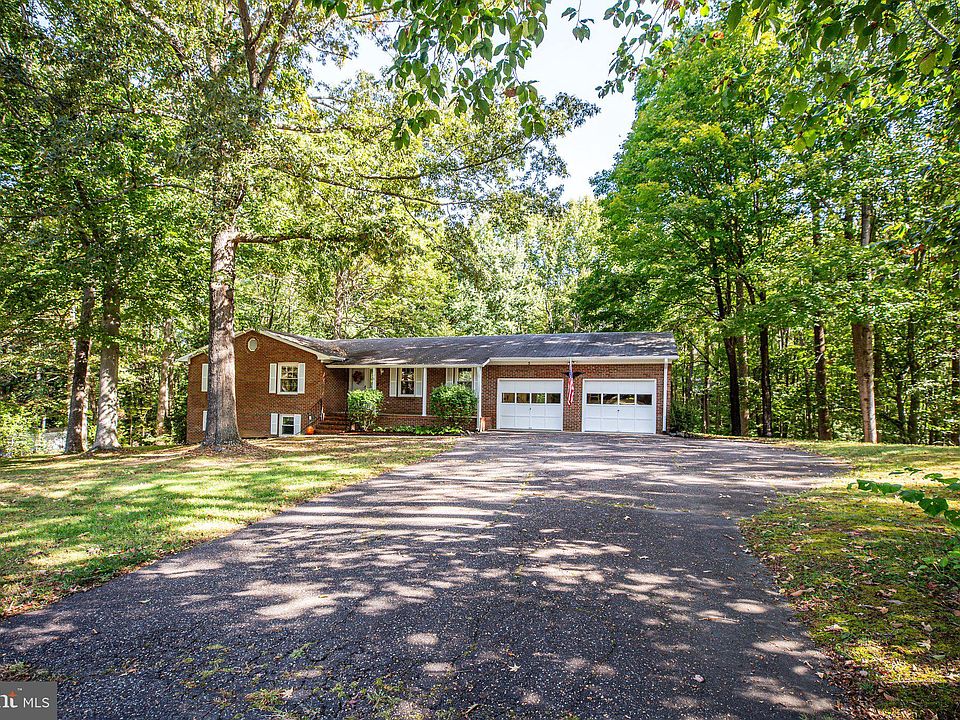 1st image of 3 Bel Plains Dr