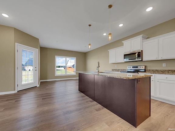 5th image of 3532 Braewick Dr