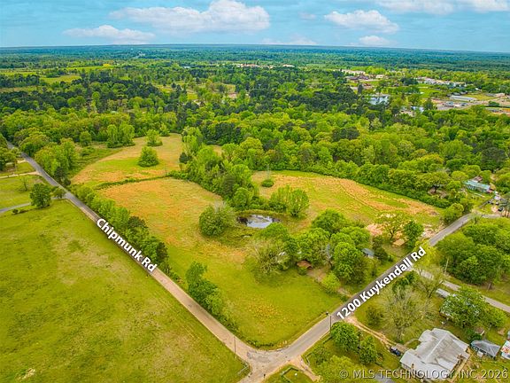 5th image of 5 Kuykendall Rd