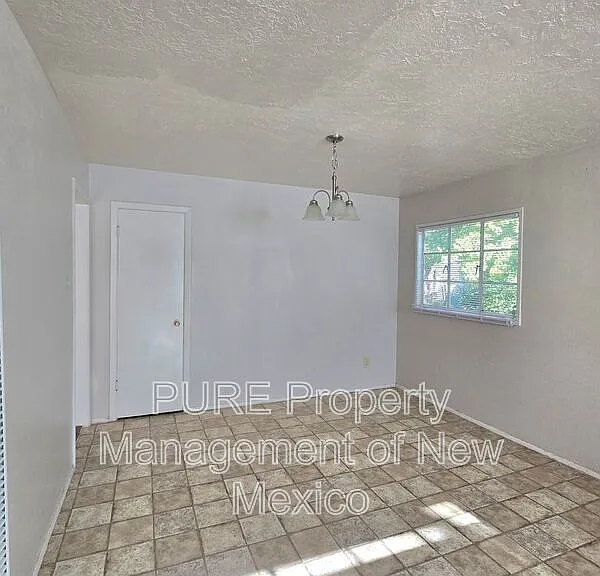 726 El Paso Dr — Photo 5