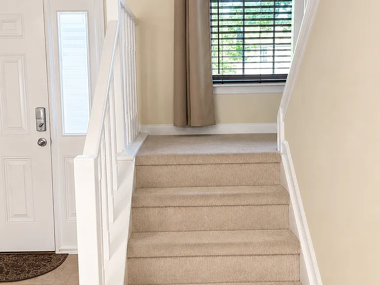 149 Picadilly Pl — Photo 9