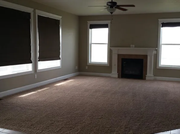 5979 W 37th Pl, Kennewick, WA 99338