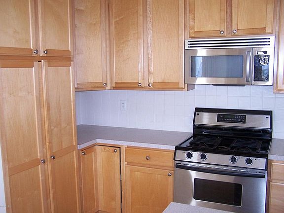 5th image of 8531 Ellenwood Estates Dr #37