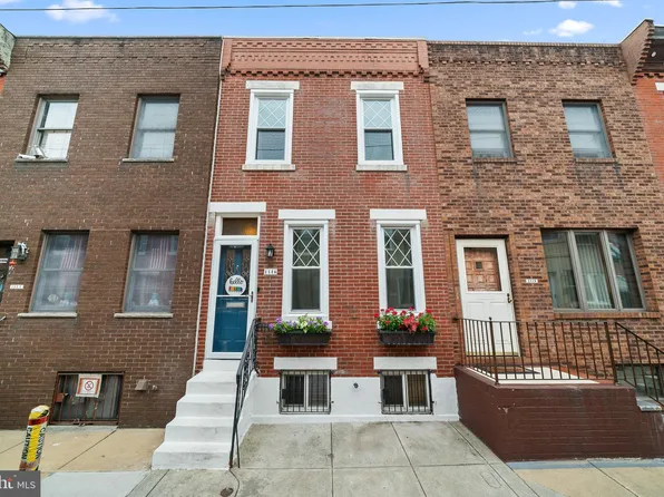 1116 Tree St, Philadelphia, PA 19148
