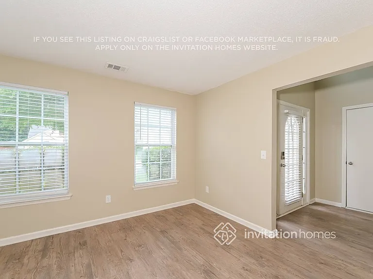 4838 Bryant Dr — Photo 4
