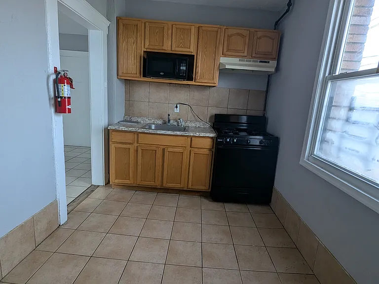 1116 Magnolia Ave #3 — Photo 7