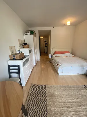 Rented by Corcoran | media 2