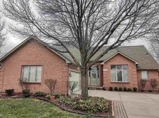 16382 Applewood Ct, Macomb, MI 48042