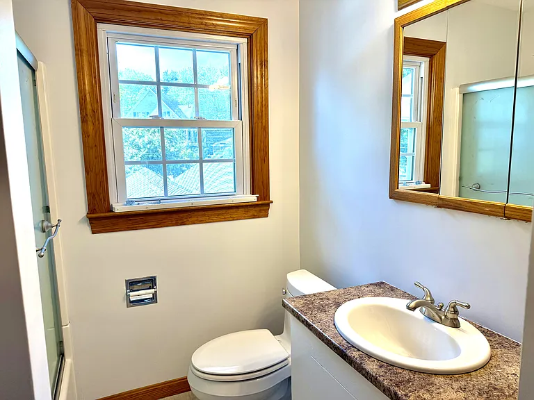 306 McGregor St #2 — Photo 15