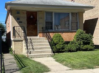 3848 S Sacramento Ave, Chicago, IL 60632