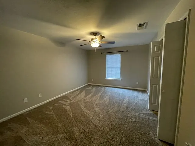 4463 Belair Drive - 2 — Photo 4