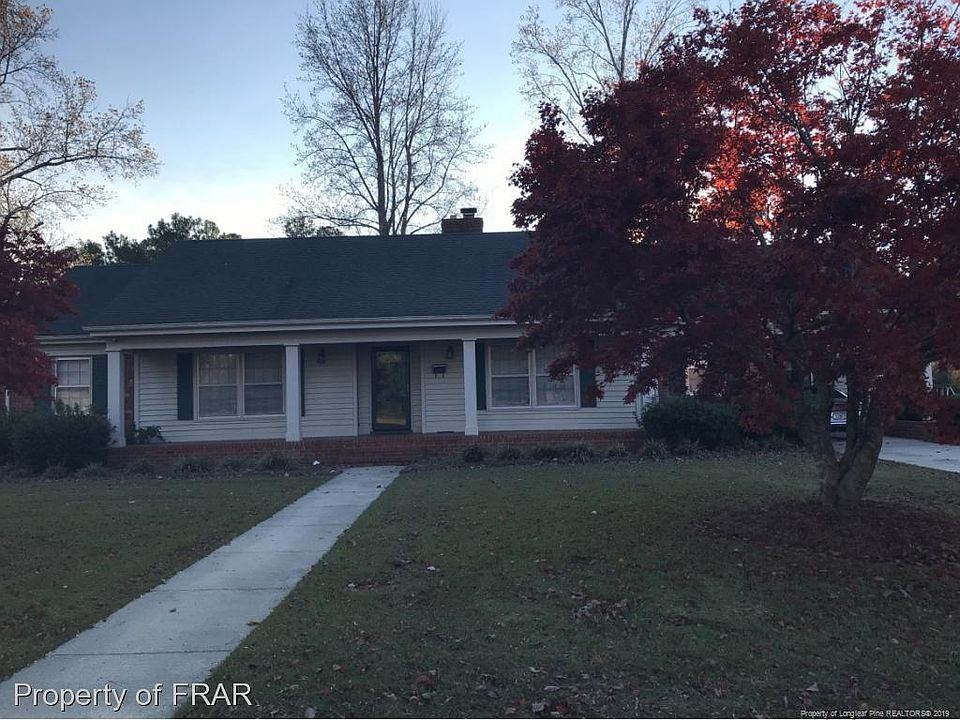 1st image of 825 Austin Dr
