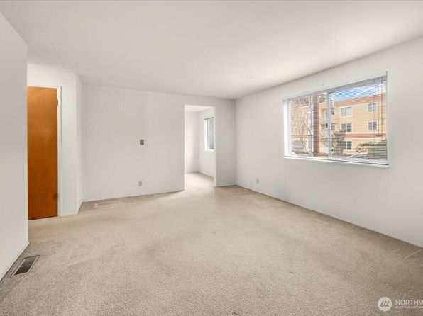 seattle-washington-448346822 picture