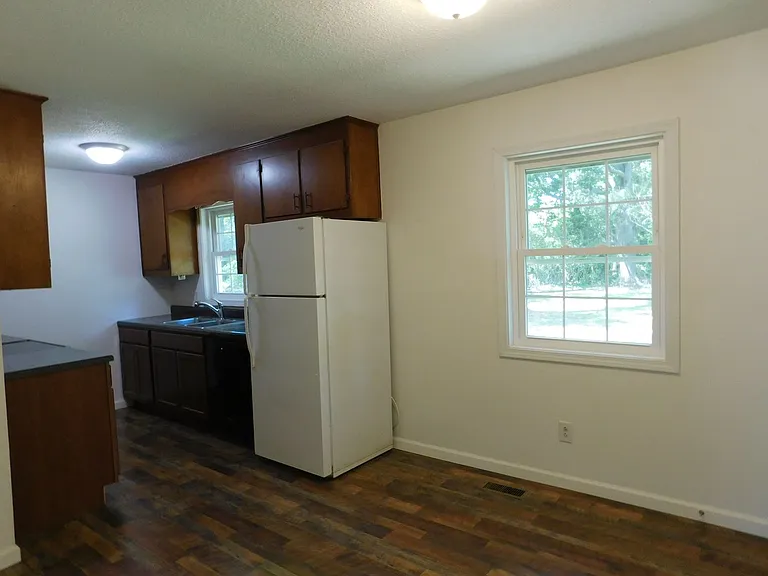 4004 Brandywine Dr — Photo 18