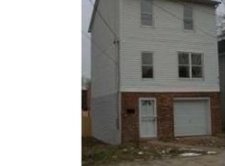 724 50th St NE, Washington, DC 20019