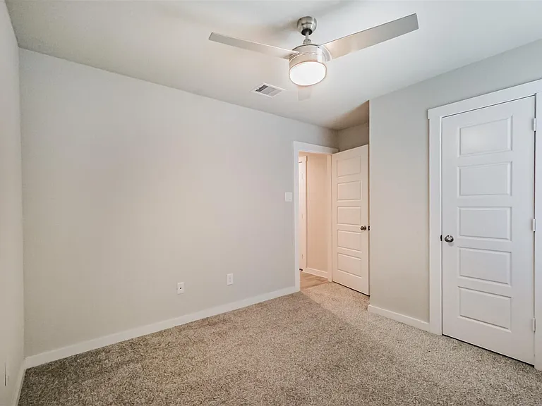 12534 Newport Arch Ln — Photo 24