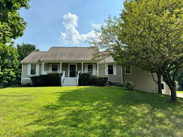 26101 County Road 358, Lawton, MI 49065