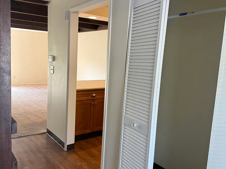 5217 Cline Rd #B — Photo 21