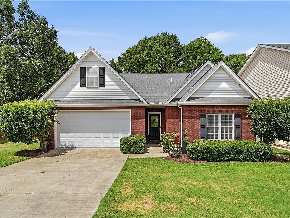 1st image of 112 Elliott Cir