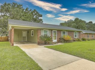 129 Summit Ave, Goose Creek, SC 29445