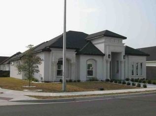805 N Trinity St, Edinburg, TX 78541