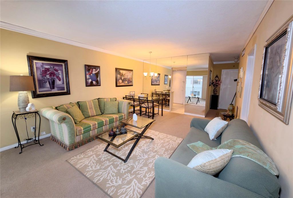 412 S Cypress Rd APT 225, photo 4