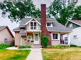 729 Jenkinson St, Port Huron, MI 48060