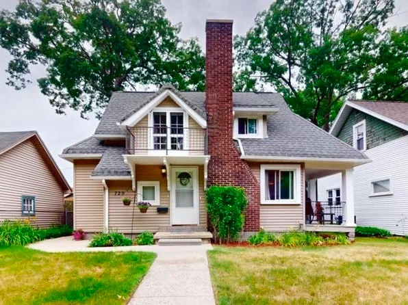 729 Jenkinson St, Port Huron, MI 48060