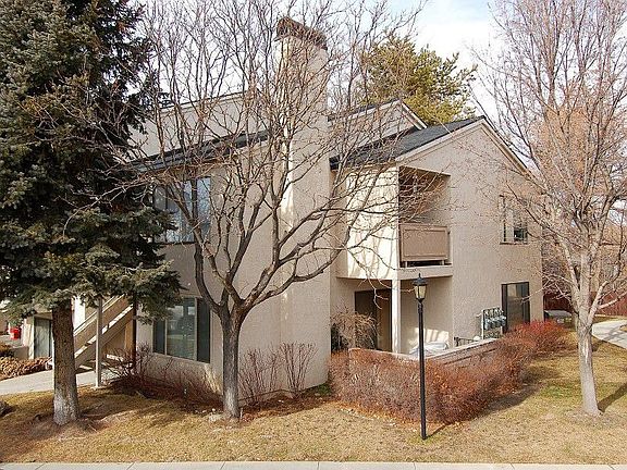 3rd image of 935 E Creek Hill Ln #21