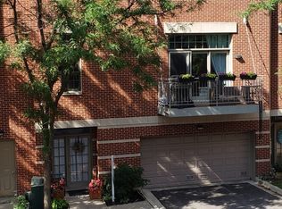 1068 W Chestnut St #0, Chicago, IL 60642