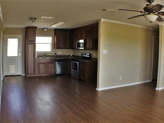 5th image of 4520 Highland Trl