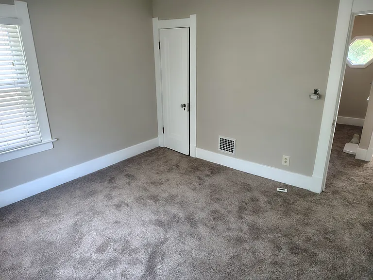4342 Willys Pkwy — Photo 43