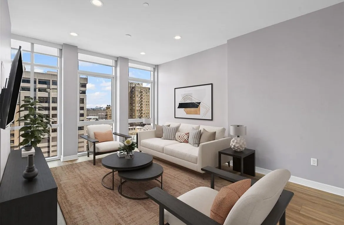 500 Throckmorton St — Photo 1