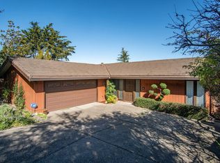 10 Sierra Vista Dr, Monterey, CA 93940