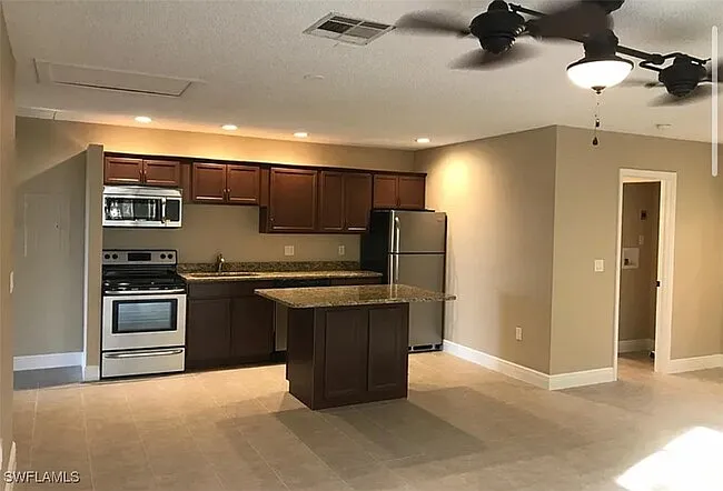 4305 Cypress Ln #1 — Photo 7