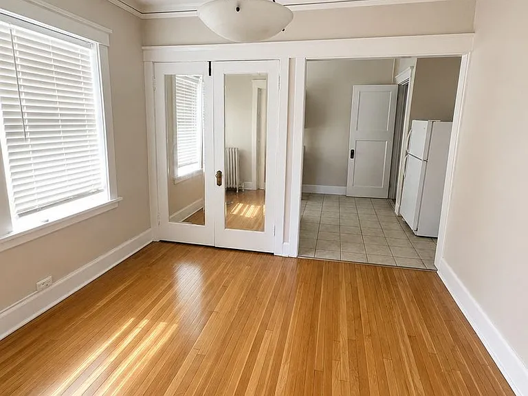 3301 Dewey Ave — Photo 13