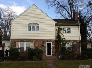 406 Wilson St, West Hempstead, NY 11552
