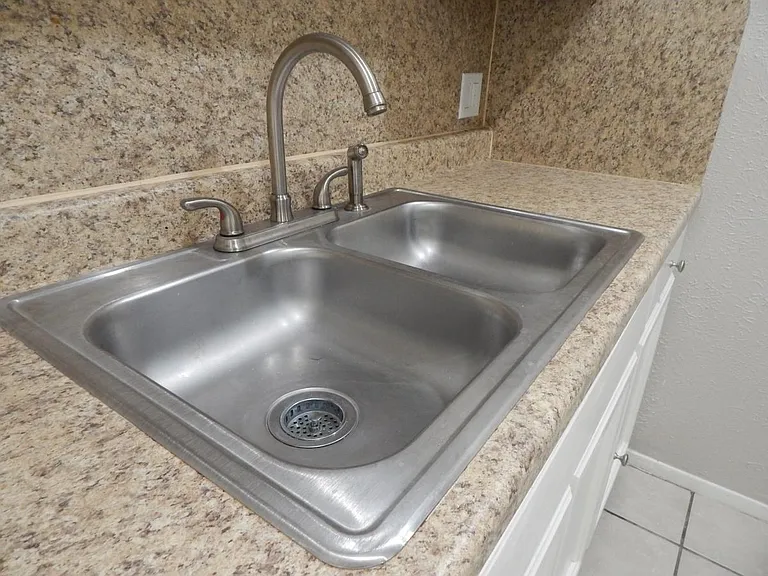 921 Quetzal St #1 — Photo 6