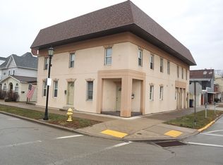 156 3rd St, California, PA 15419