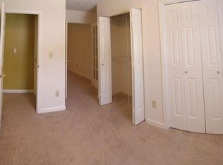 2180 Country Oaks Dr, Lithia Springs, GA 30122