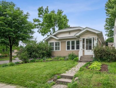 1441 Simpson St, Saint Paul, MN, 55108