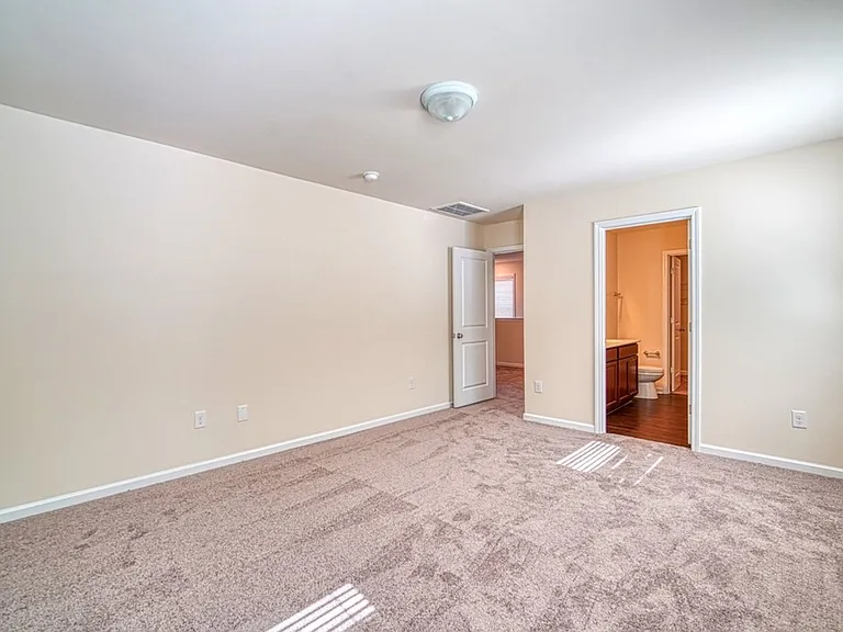 572 Millsgate Cir — Photo 24